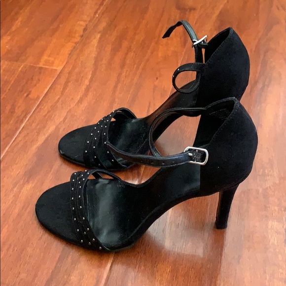BNWB BP. ❤️ stud strappy heels / sandals - Picture 4 of 5